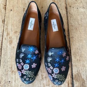 VALENTINO 💙 NWT. Spring Garden Brocade Smoking Slippers Size 40.